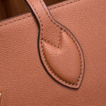 Louis Vuitton Lockme Shopper M58927 Coffee